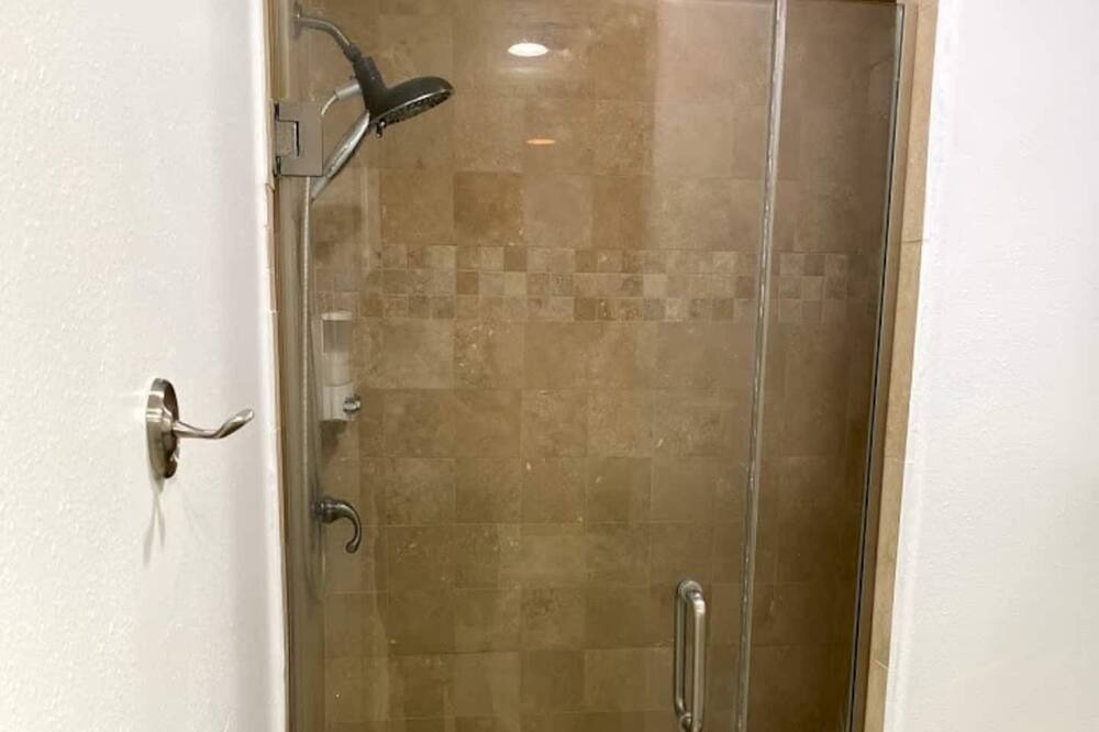 Photo of Bathroom in South Central Houston
