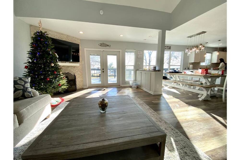 Photo of Bedroom in Onalaska