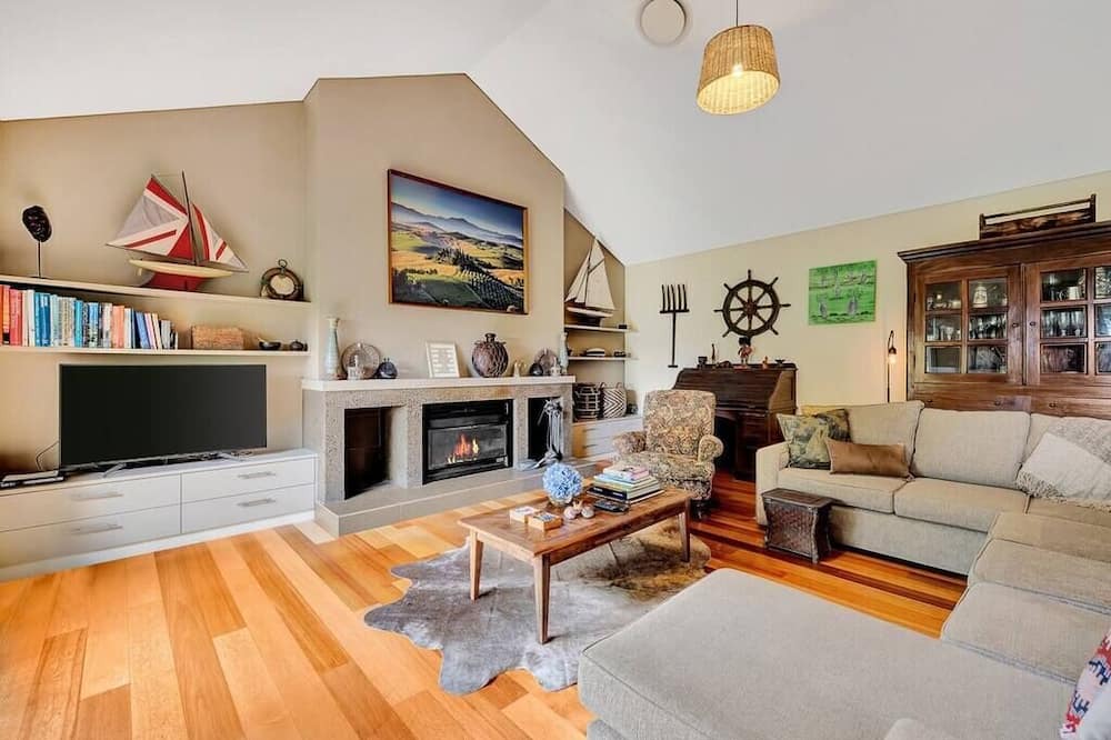 Photo of Others in Central Mudgee