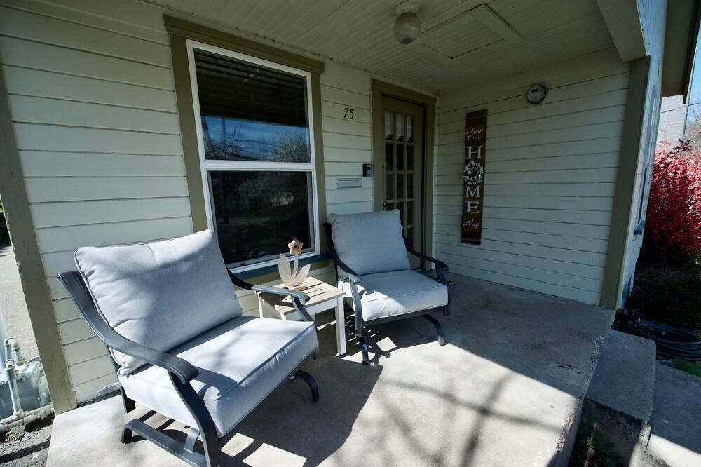 Photo of Patio Balcony in San Andreas