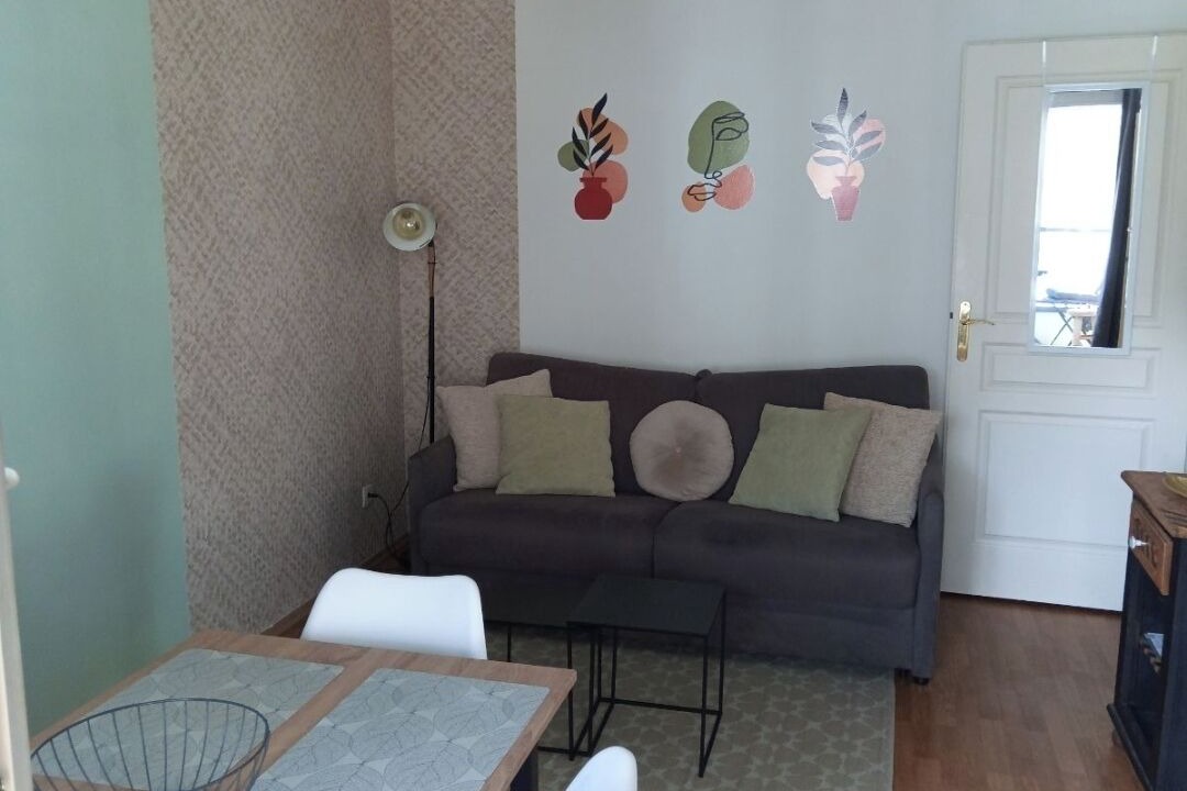 Photo of Others in Arras