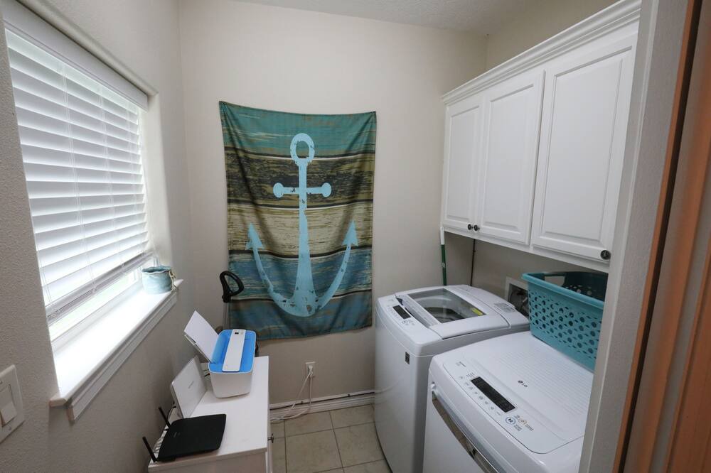 Photo of Bedroom in Port Bolivar