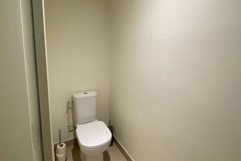 Photo of Bathroom in Feneyrols