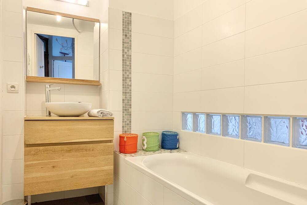 Photo of Bathroom in Quartier Chorier-Berriat