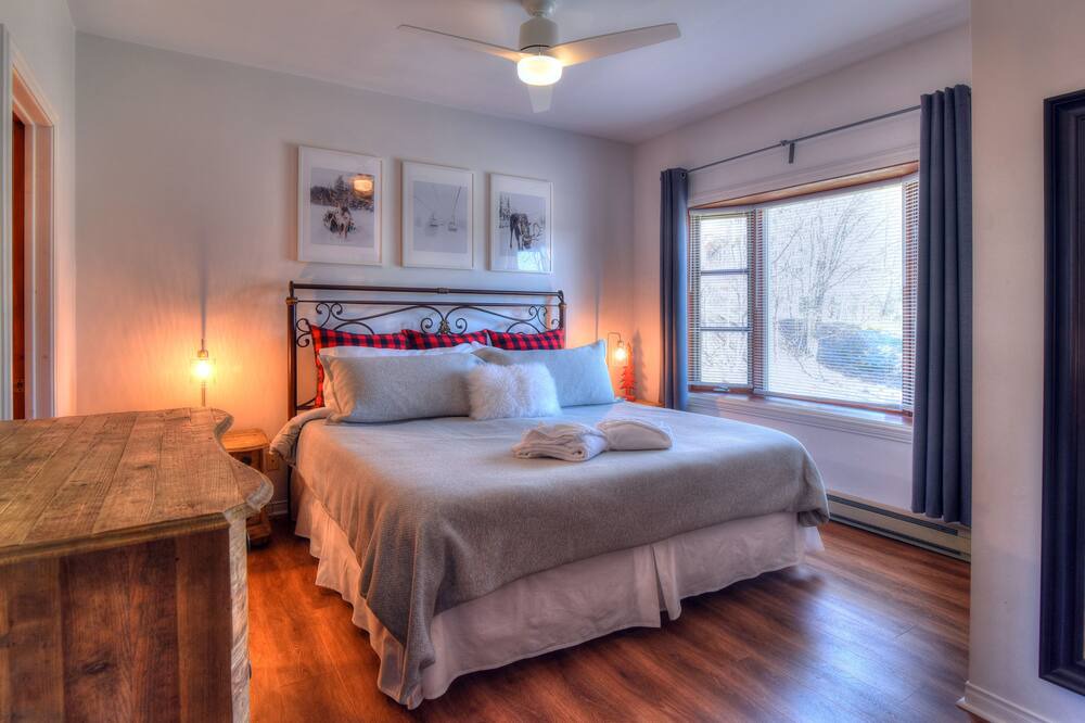 Photo of Bedroom in Mont-Tremblant