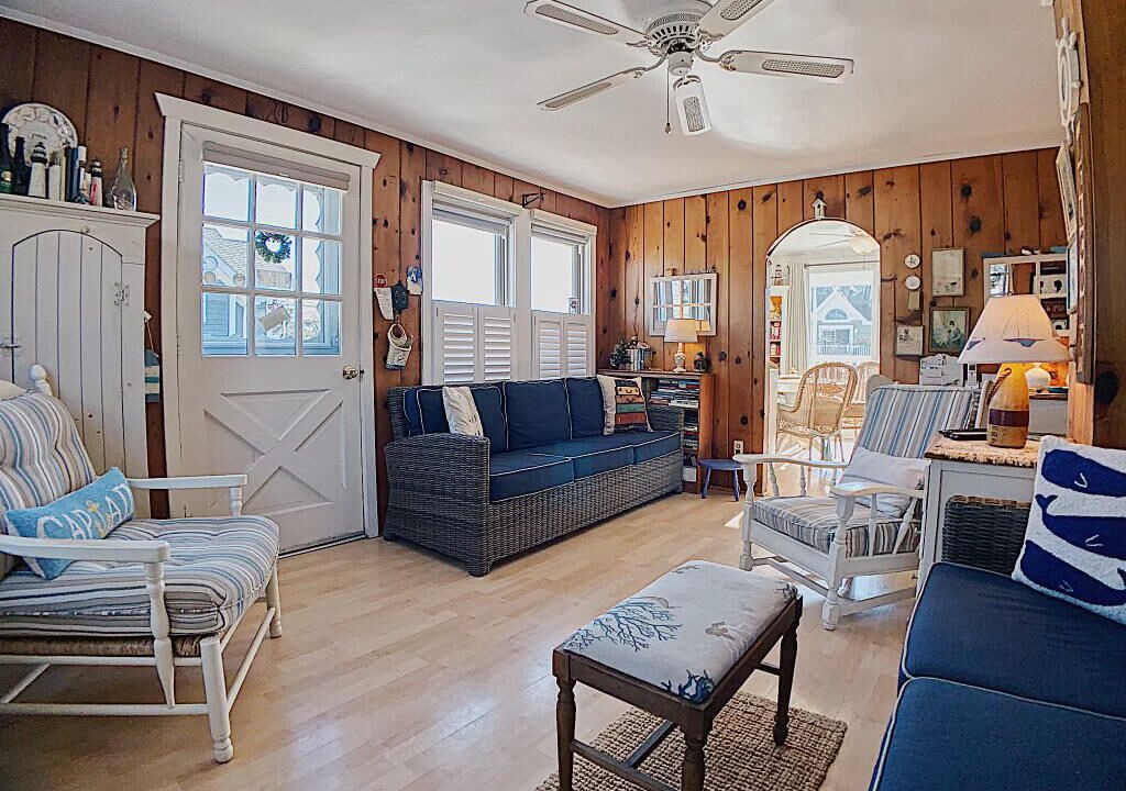 Photo of Livingroom in Stone Harbor
