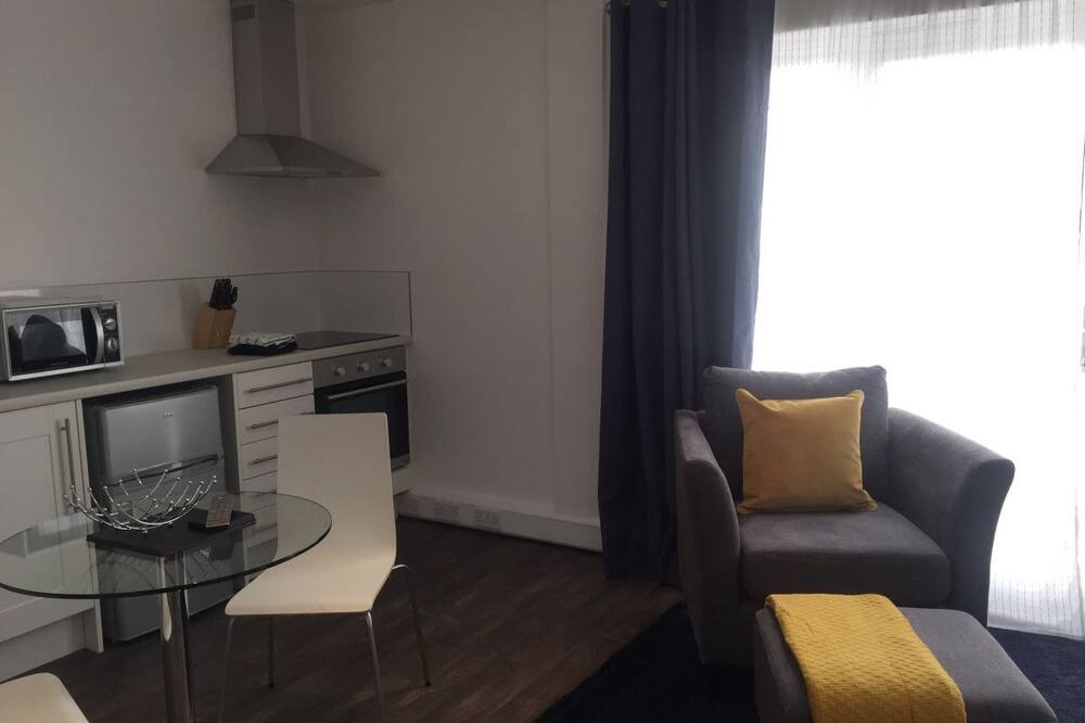 Photo of Livingroom in Exeter