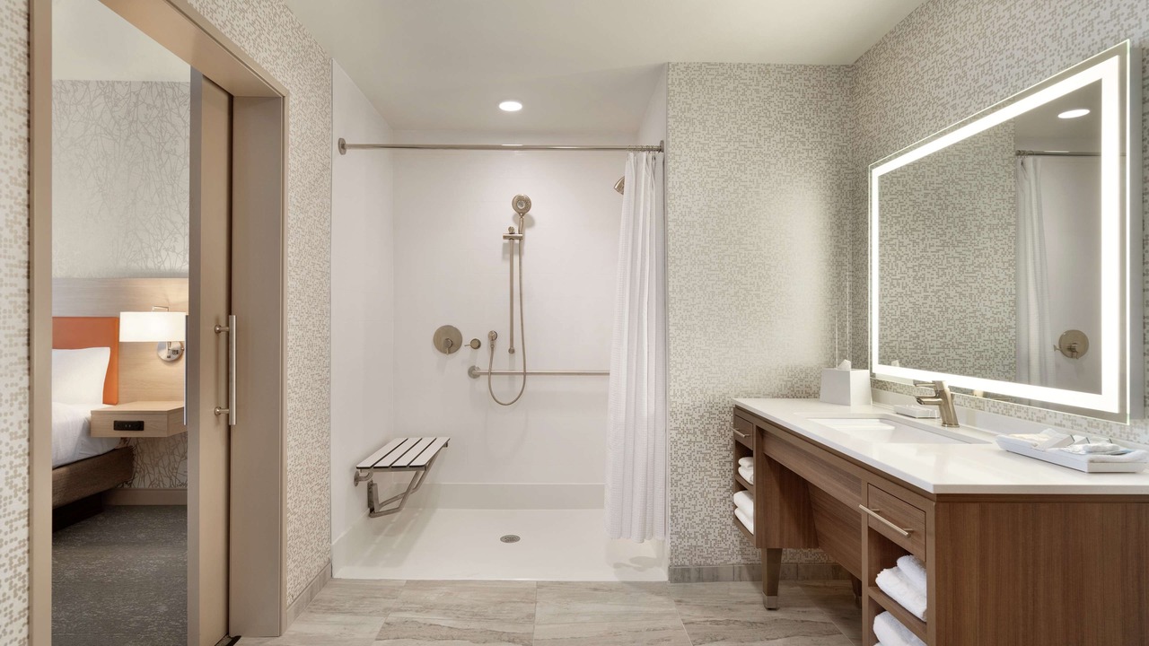 Photo of Bathroom in Alamogordo