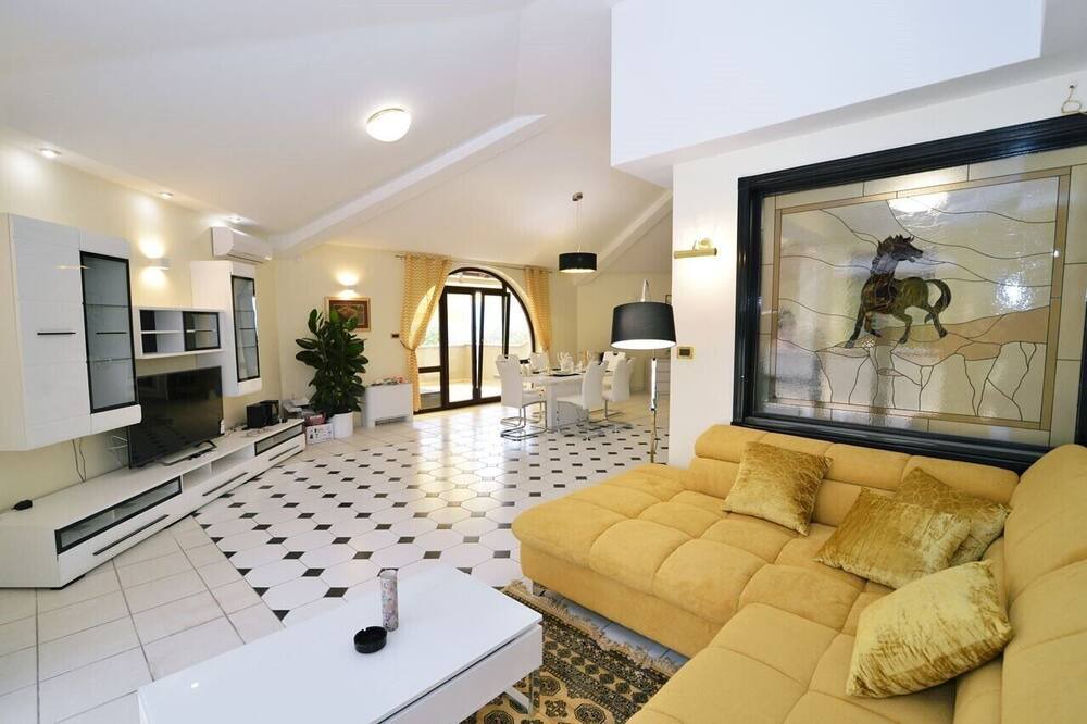 Photo of Livingroom in Veli Brgud