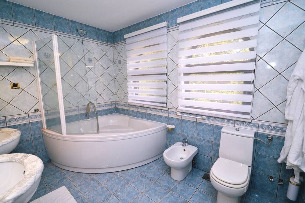 Photo of Bathroom in Veli Brgud