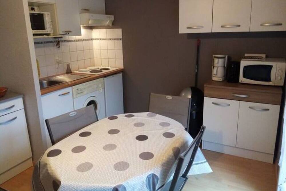 Photo of Kitchen in Esquieze-Sere