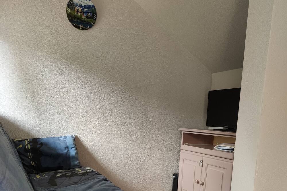 Photo of Bedroom in Esquieze-Sere