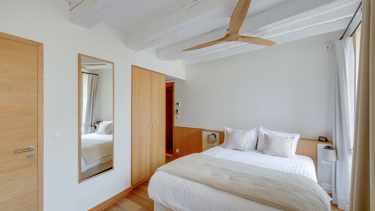 Photo of Bedroom in Saint-Emilion
