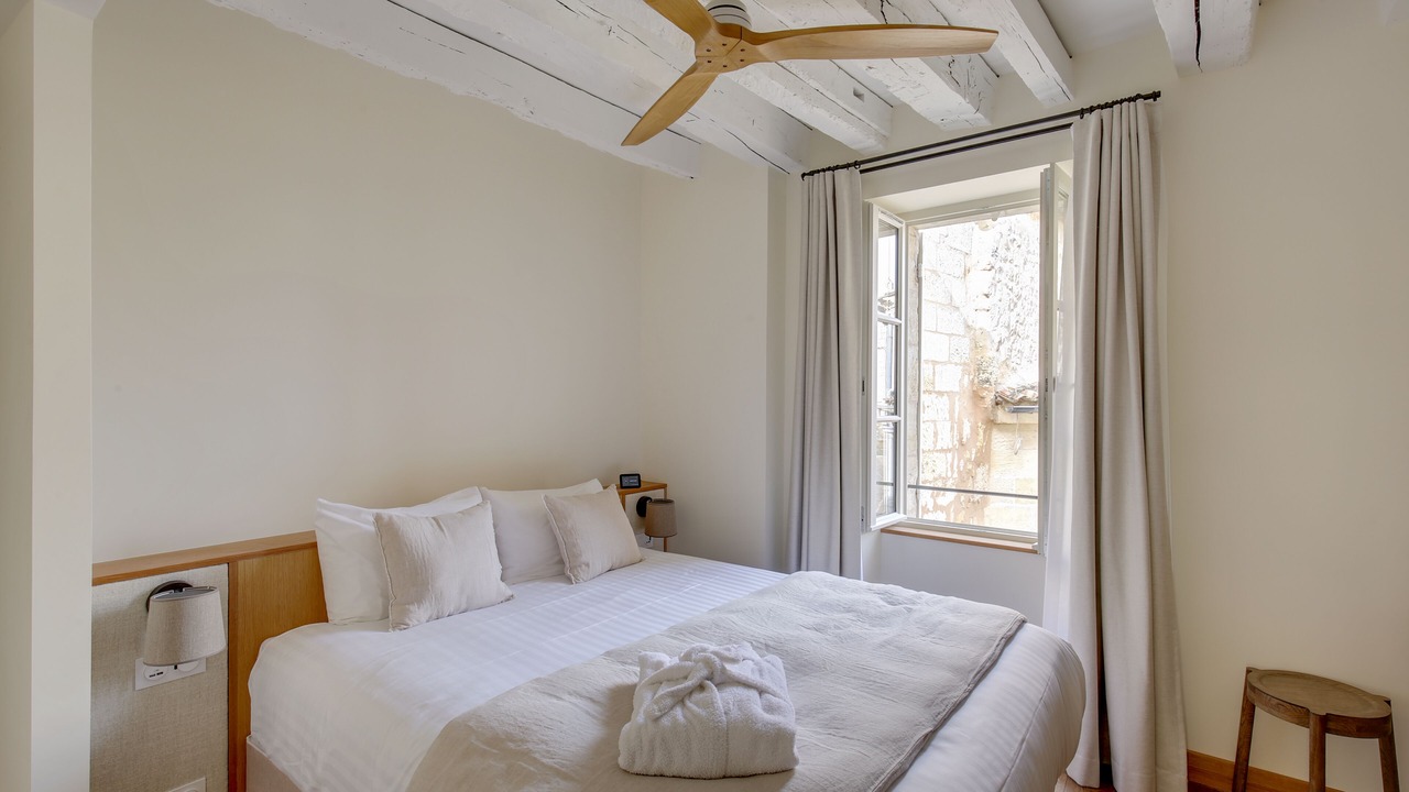 Photo of Bedroom in Saint-Emilion