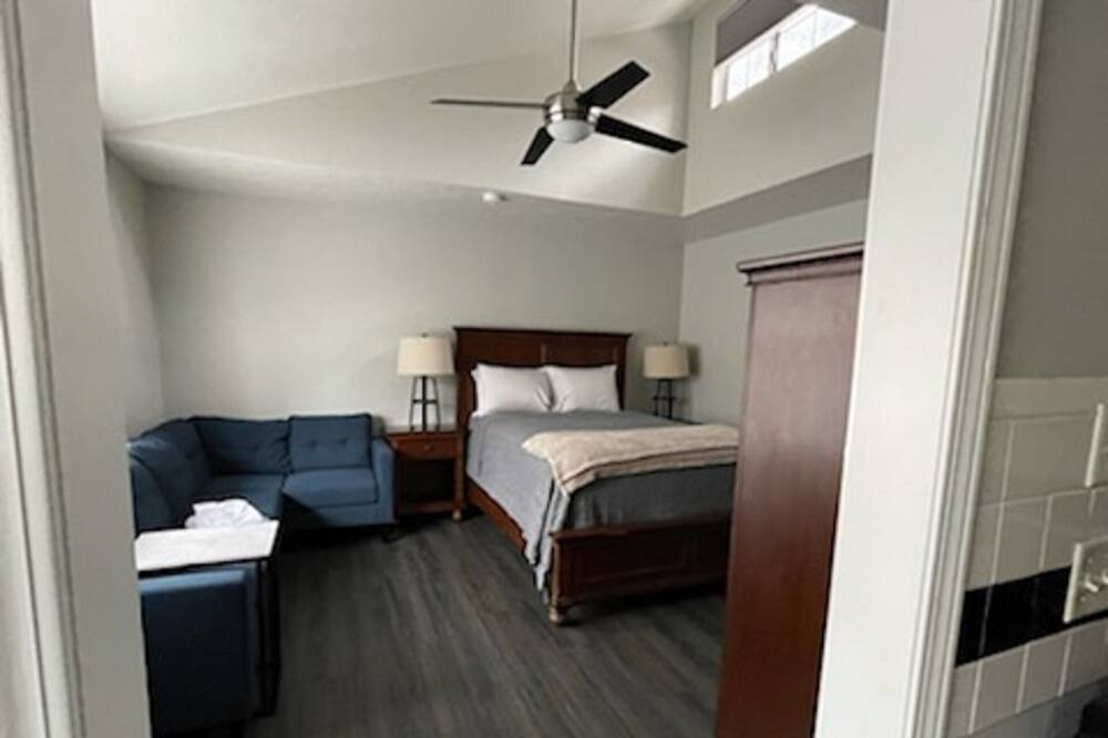 Photo of Bedroom in Norman