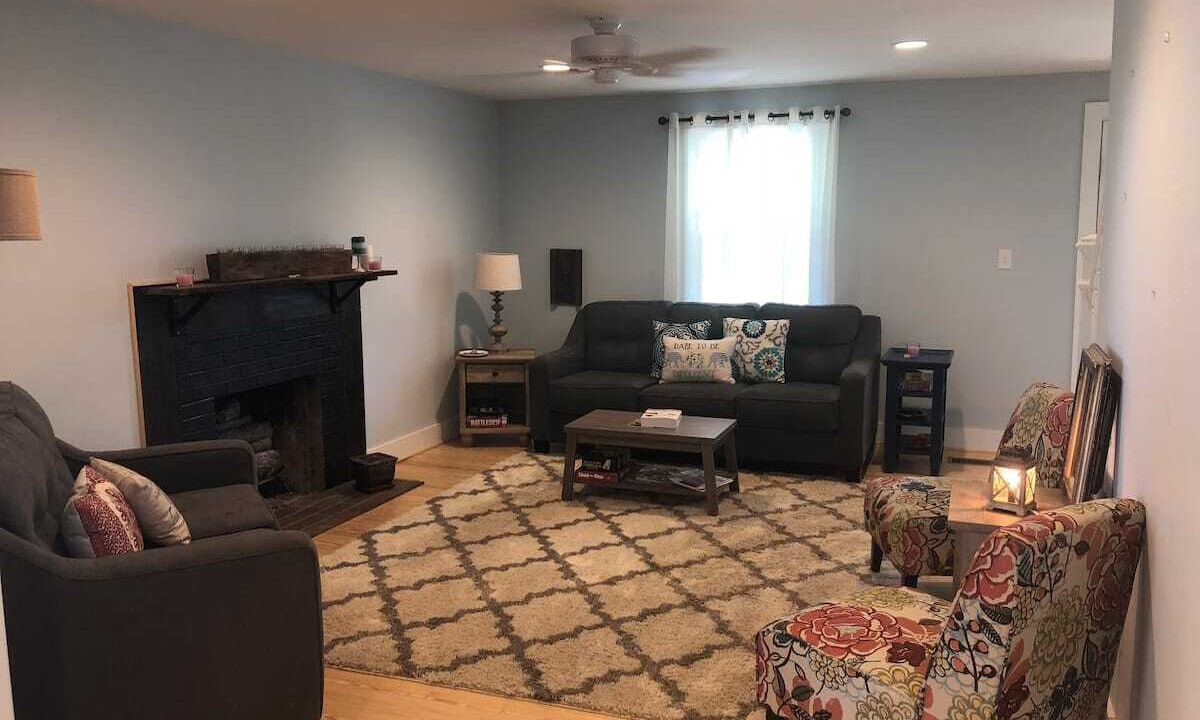 Photo of Livingroom in Mount Sidney