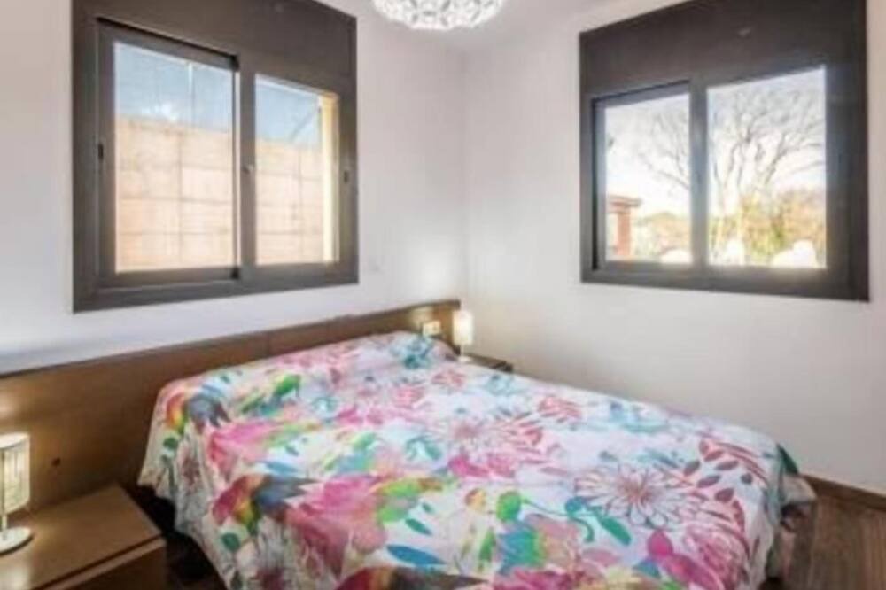 Photo of Bedroom in Mont Barbat