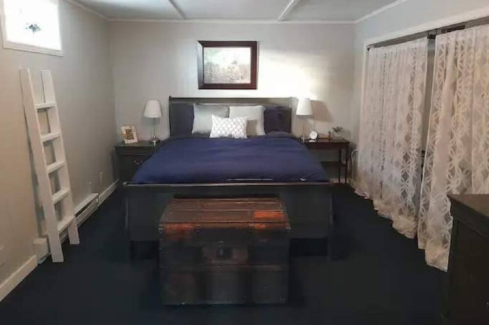 Photo of Bedroom in Grand Manan Island
