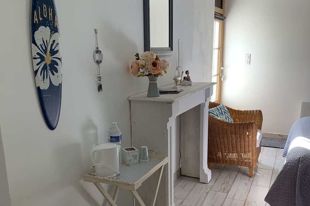 Photo of Others in Curzon