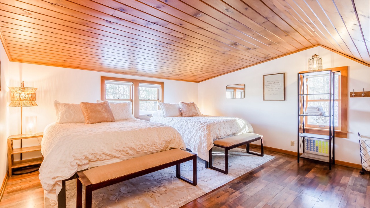 Photo of Others in Bristol Hills