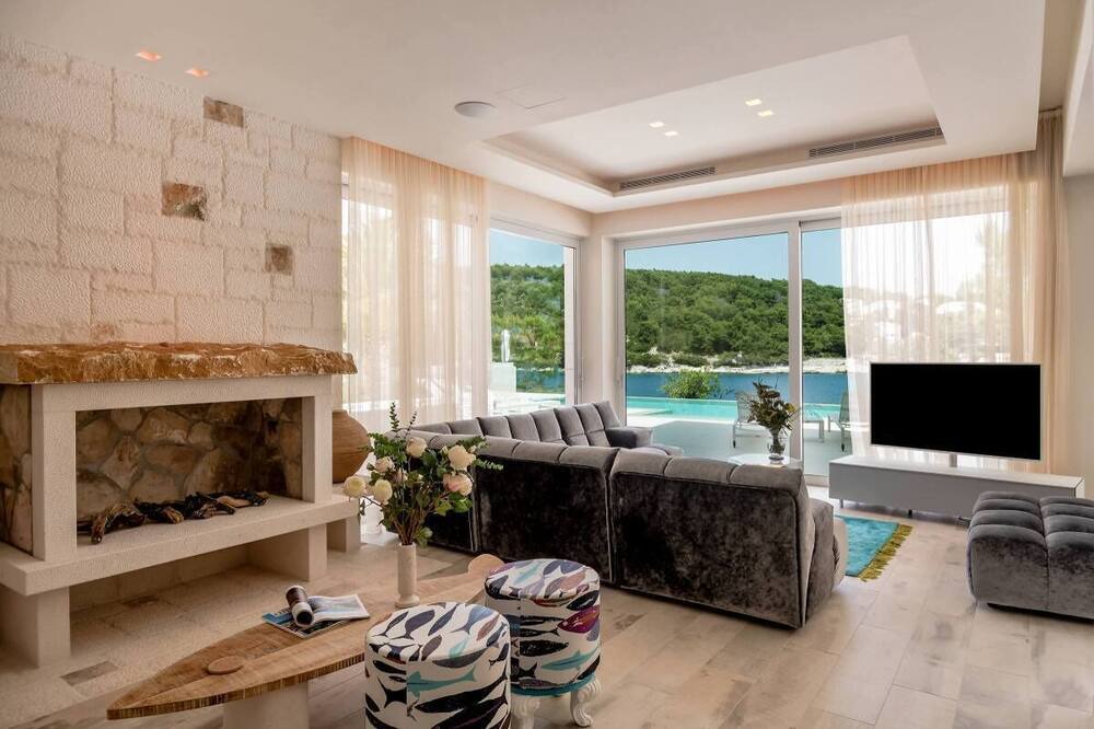 Photo of Livingroom in Sumartin