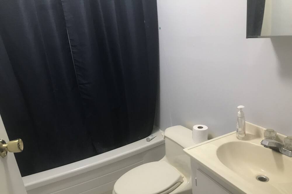 Photo of Bathroom in Port Burwell