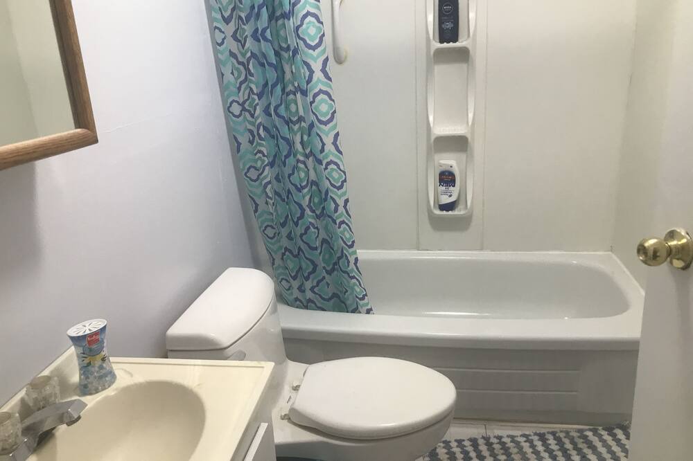 Photo of Bathroom in Port Burwell