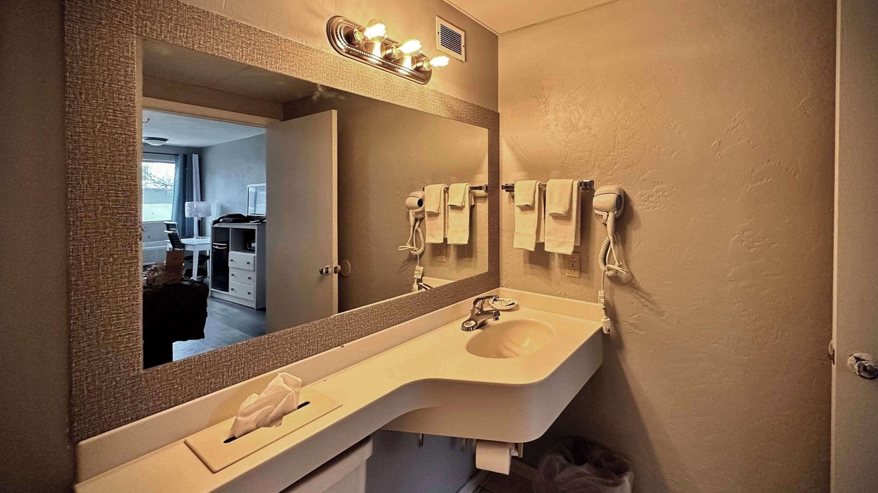 Photo of Others in Hyannis