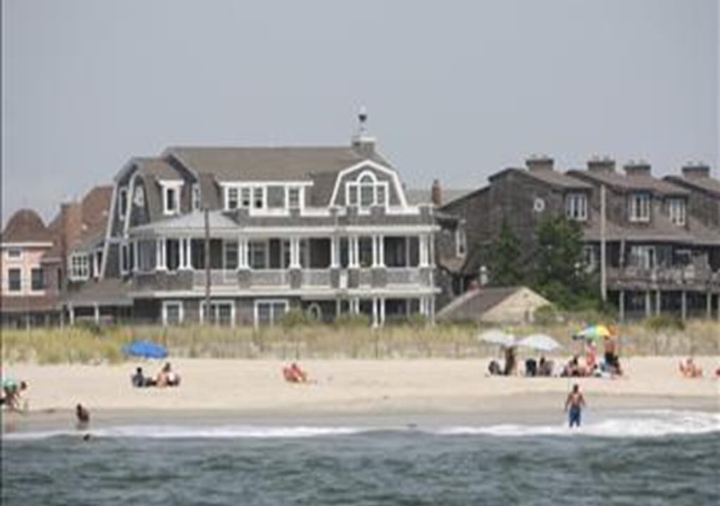 Photo of Others in Admiral Estates