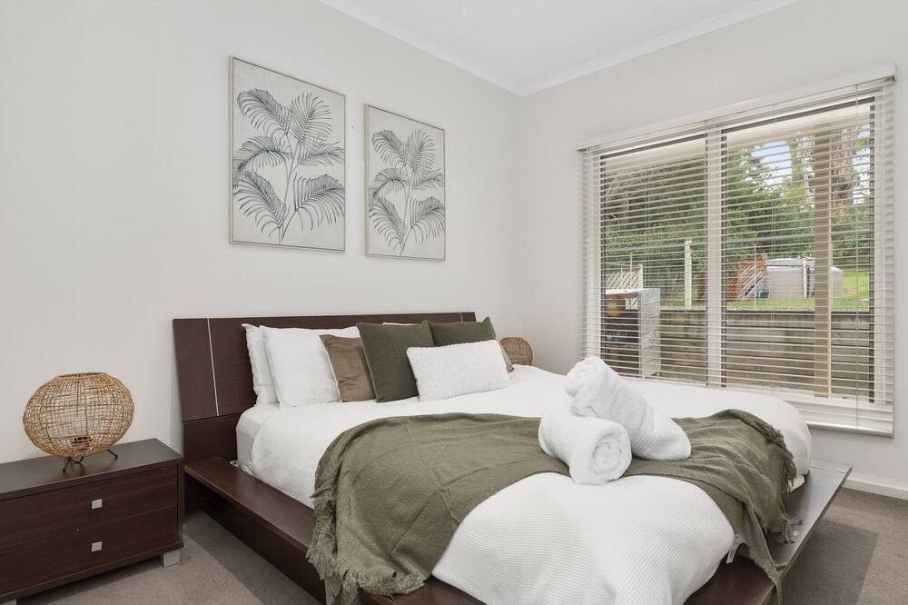 Photo of Bedroom in Main Ridge