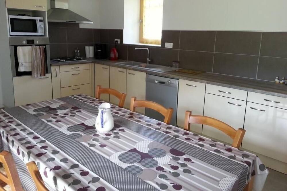 Photo of Kitchen in Montricoux