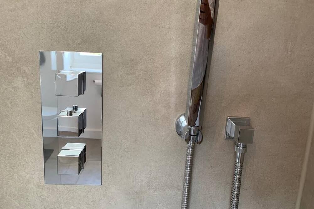 Photo of Bathroom in Saint-Jean-aux-Bois