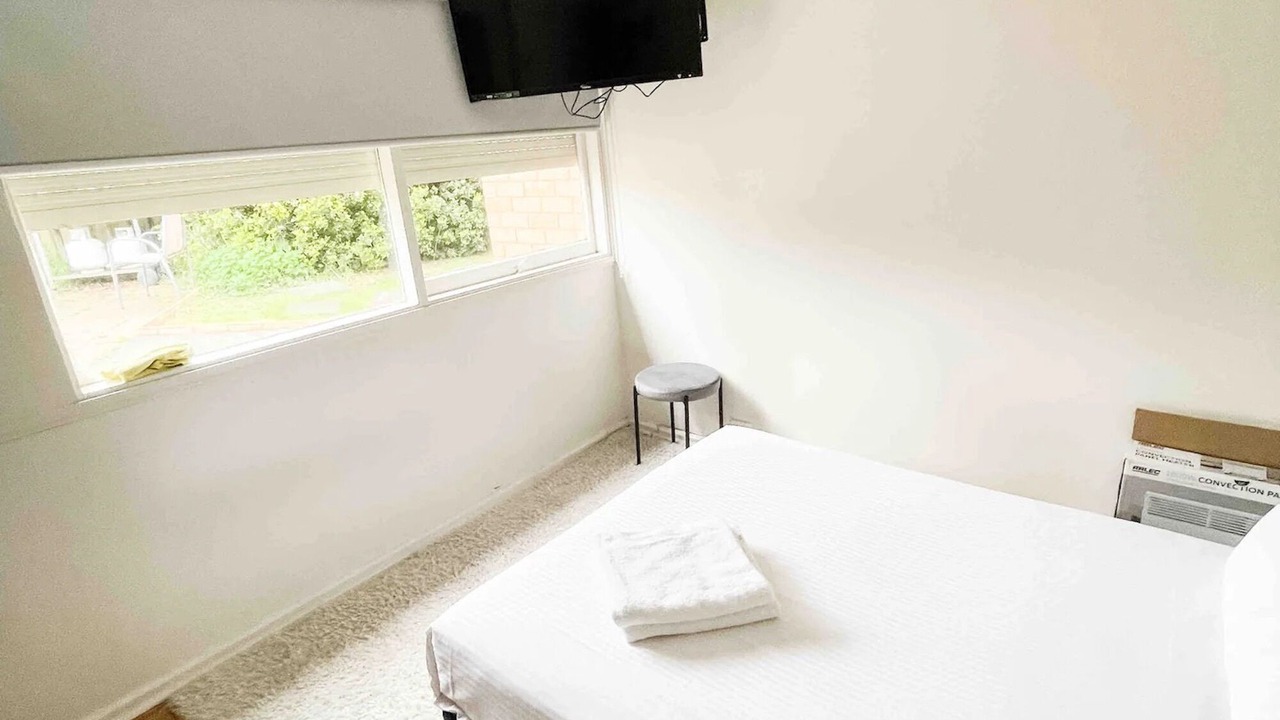 Photo of Bedroom in Pasadena