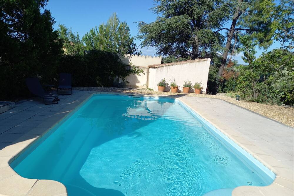 Photo of Outdoor in Maubec