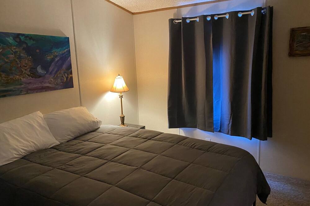 Photo of Bedroom in Mayhill