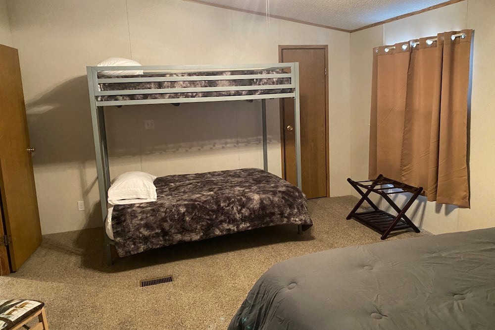 Photo of Bedroom in Mayhill