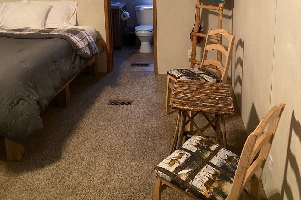 Photo of Bedroom in Mayhill
