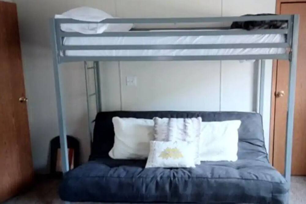 Photo of Bedroom in Mayhill