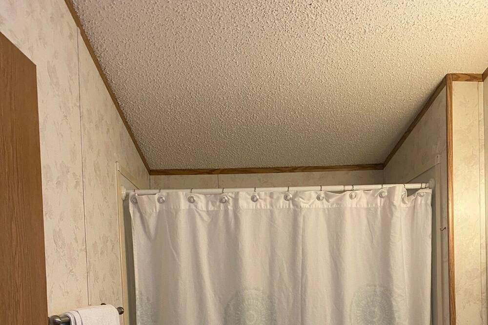 Photo of Bathroom in Mayhill