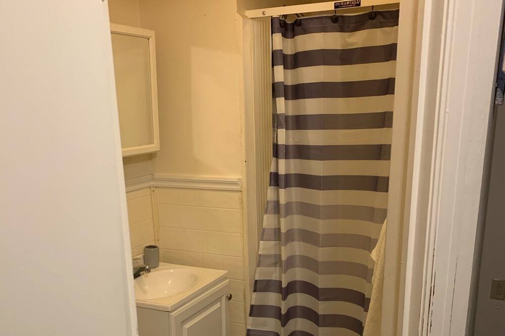 Photo of Bathroom in Grafton