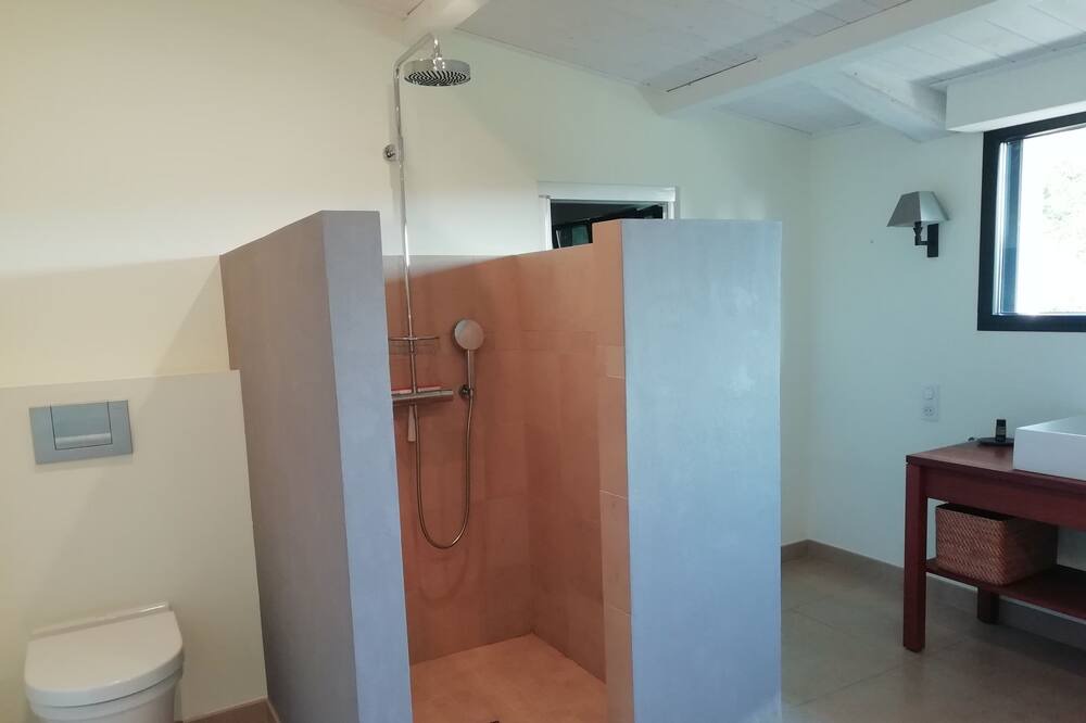 Photo of Bedroom in Talmont-Saint-Hilaire