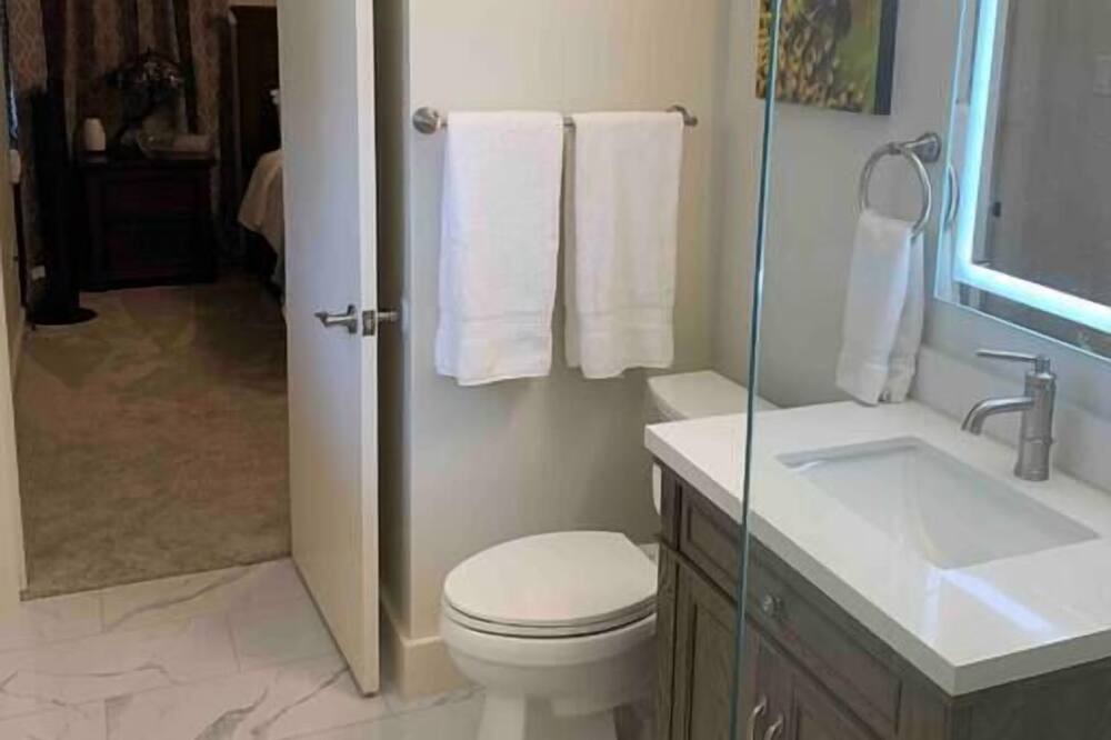 Photo of Bathroom in Mid City South