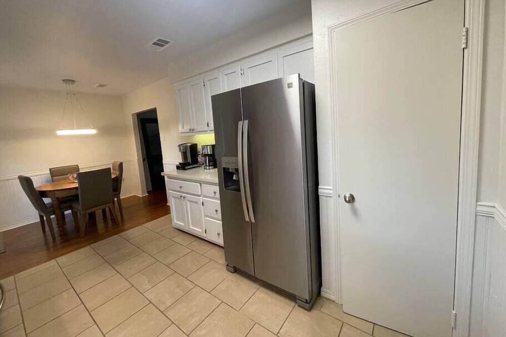 Photo of Bedroom in Mid City South