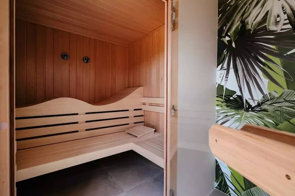 Photo of Others in Caro