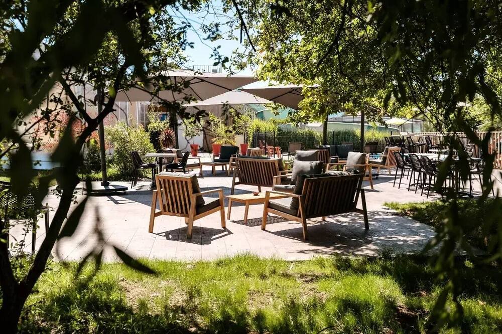 Photo of Outdoor in Caro