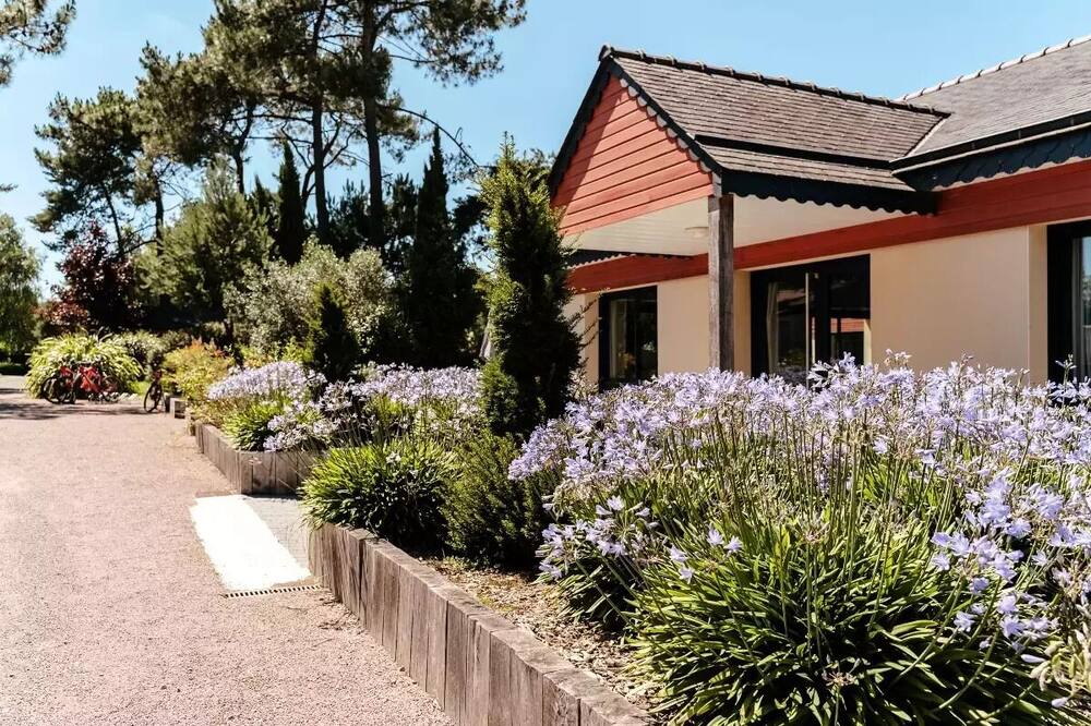 Photo of Outdoor in Caro