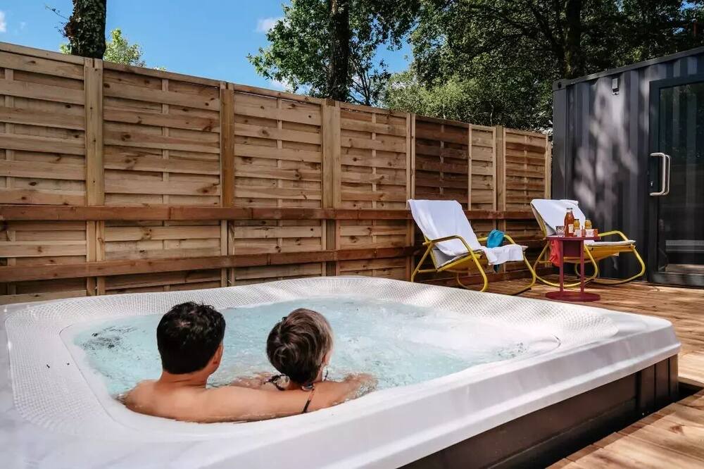 Photo of Outdoor in Caro