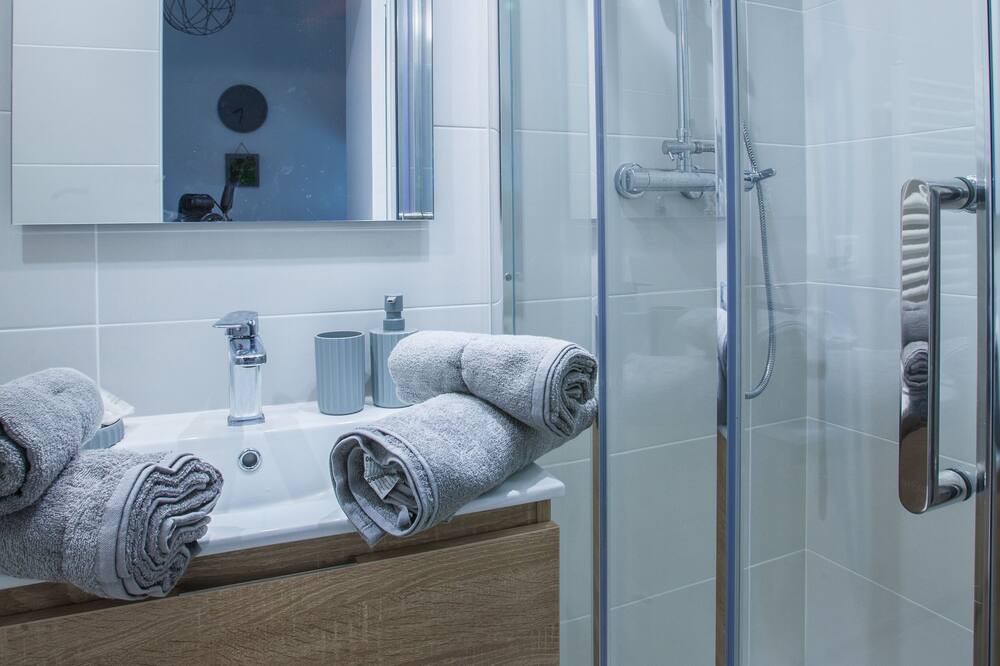 Photo of Others in Clamart