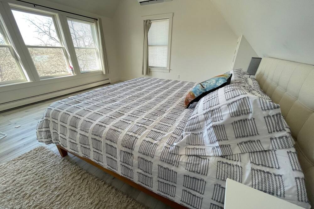 Photo of Bedroom in South Thomaston