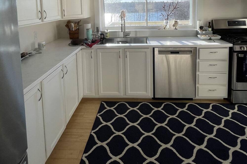 Photo of Kitchen in South Thomaston